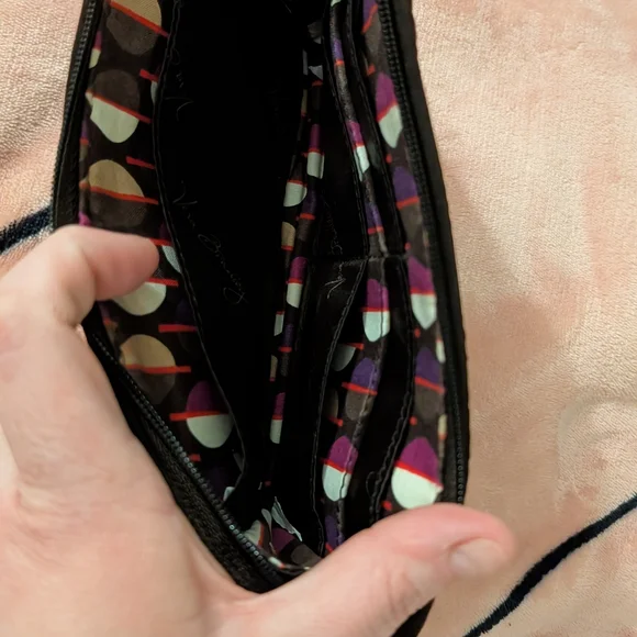 Vera Bradley Black Quilted Women's Bag - Picture 4 of 6